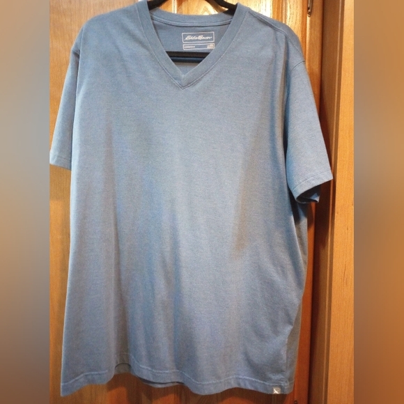 Bundle Of 2 Eddie Bauer T-shirts 2XL - Picture 1 of 8